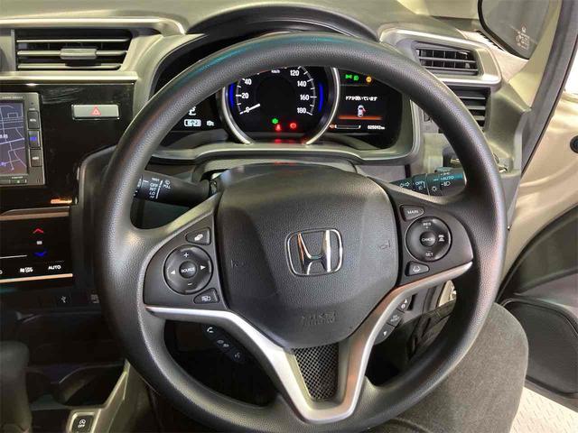 フィット 13G・L ホンダセンシング ETC バックカメラ ナビ オートクルーズコントロール レーンアシスト 衝突被害軽減システム オートライト LEDヘッドランプ スマートキー アイドリングストップ 電動格納ミラー CVT(3枚目)