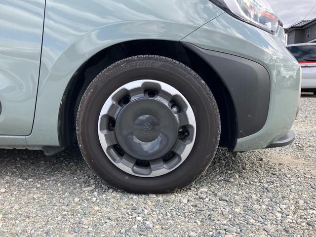 シエンタ Ｚ　両側電動スライドドア　パノラミックビューモニター　ナビ　フルセグテレビ　クリアランスソナー　スマートキー　プッシュスタート　衝突被害軽減システム（14枚目）