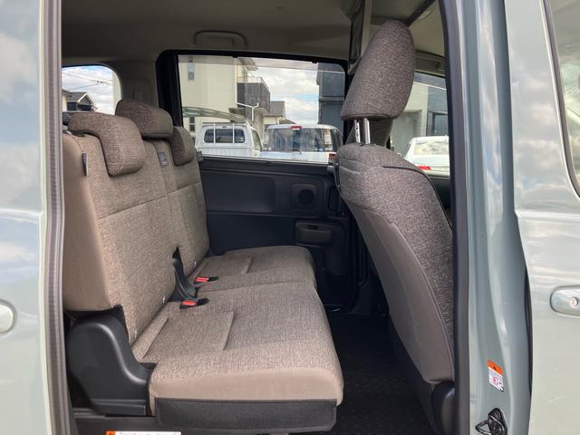 シエンタ Ｚ　両側電動スライドドア　パノラミックビューモニター　ナビ　フルセグテレビ　クリアランスソナー　スマートキー　プッシュスタート　衝突被害軽減システム（21枚目）