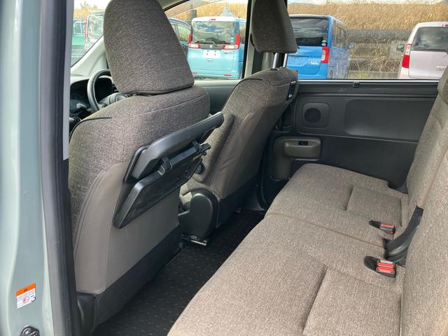 シエンタ Ｚ　両側電動スライドドア　パノラミックビューモニター　ナビ　フルセグテレビ　クリアランスソナー　スマートキー　プッシュスタート　衝突被害軽減システム（27枚目）