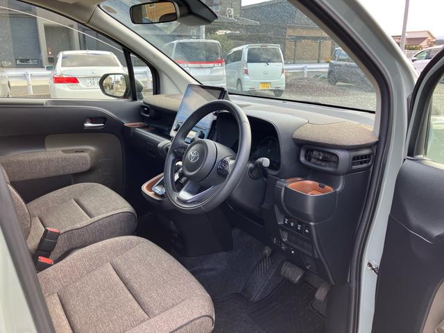 シエンタ Ｚ　両側電動スライドドア　パノラミックビューモニター　ナビ　フルセグテレビ　クリアランスソナー　スマートキー　プッシュスタート　衝突被害軽減システム（35枚目）