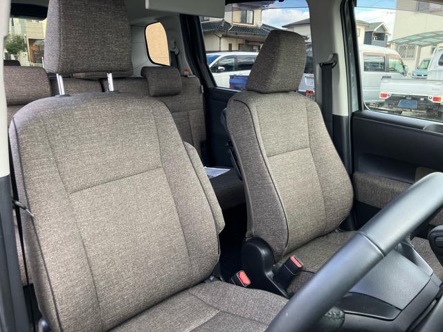 シエンタ Ｚ　両側電動スライドドア　パノラミックビューモニター　ナビ　フルセグテレビ　クリアランスソナー　スマートキー　プッシュスタート　衝突被害軽減システム（36枚目）