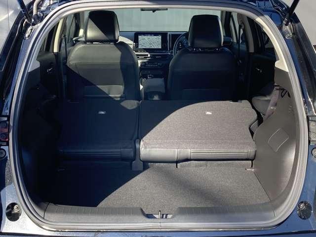 オーラ １．２　Ｇ　レザーエディション　寒冷地仕様・日産コネクトナビ・アラウンド　ワンオーナ　追突防止　レーダークルーズ　車線逸脱警報装置　寒冷地仕様　ＬＥＤ　盗難防止　記録簿　バックモニター　ＥＴＣ　インテリジェントキー　メモリーナビゲーション　ＡＷ　キーレスエントリー　ＡＢＳ（17枚目）