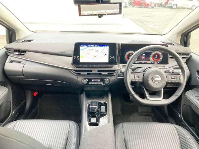 オーラ 1.2 G レザーエディション NissanConnectナビ・BOSEサウンドシステム ワンオーナ 追突防止 レーダークルーズ 車線逸脱警報装置 LED 盗難防止 記録簿 バックモニター ETC インテリジェントキー メモリーナビゲーション AW キーレスエントリー オートエアコン(3枚目)