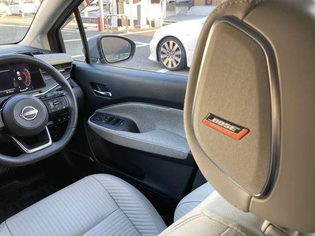 オーラ 1.2 G FOUR レザーエディション 4WD 寒冷地仕様・NCナビ・アラウンドビューモニ ワンオ-ナ-車 LKA 追従クルコン LEDライト バックモニター ドライブレコーダー インテリキー 寒冷地仕様 4WD ETC アルミ 記録簿 サイドカメラ 盗難警報器 キーレスエントリー ナビTV(4枚目)