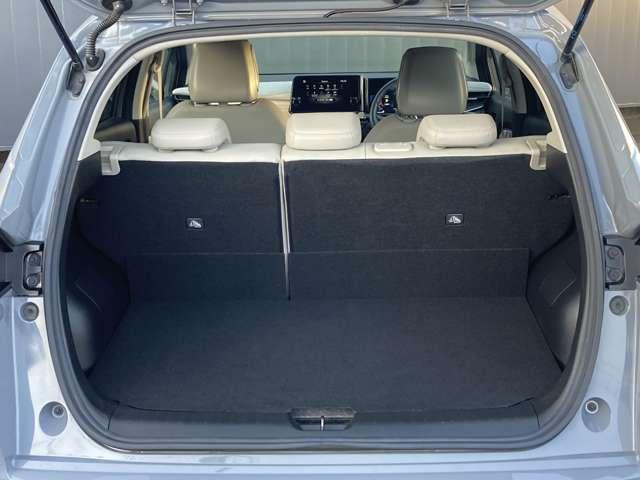 オーラ 1.2 G FOUR レザーエディション 4WD 寒冷地仕様・NCナビ・アラウンドビューモニ ワンオ-ナ-車 LKA 追従クルコン LEDライト バックモニター ドライブレコーダー インテリキー 寒冷地仕様 4WD ETC アルミ 記録簿 サイドカメラ 盗難警報器 キーレスエントリー ナビTV(17枚目)