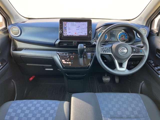 デイズ ６６０　ハイウェイスターＸ　プロパイロット　エディション　９インチ純正メモリーナビ・アラウンドビュ　オートクルーズコントロール　ＬＥＤヘッド　盗難防止装置　アイドリングストップ　ＬＫＡＳ　ドラレコ　パワーステアリング　点検記録簿　オートエアコン　Ｂカメラ　ワンセグ　メモリーナビゲーション　ＡＢＳ（3枚目）