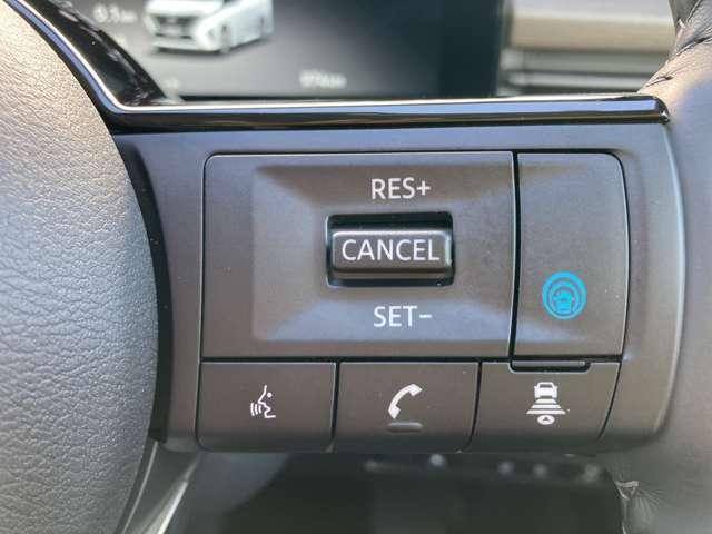 セレナ １．４　ｅ－４ＯＲＣＥ　ハイウェイスターＶ　４ＷＤ　日産コネクトナビ・プロパイロット・ＥＴＣ２．０　レーンキープアシスト　ＬＥＤ　アラウンドモニター　フルオートエアコン　ＥＴＣ　４ＷＤ　両側パワースライドドア　インテリジェントクルーズ　踏み間違い衝突防止（8枚目）