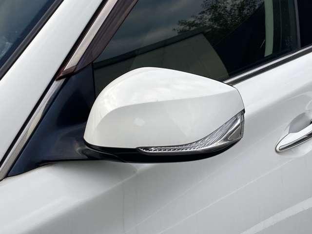 スカイライン ２．０　２００ＧＴ－ｔ　メーカーナビ・フルセグＴＶ・バックカメラ・　ＨＤＤナビ　Ｒカメラ　ワンセグ　アルミホイール　キーレス　クルコン　オートエアコン　ＡＢＳ　インテリキー　アイドリングストップ　盗難防止システム　ＥＴＣ　ＬＥＤヘッド（15枚目）