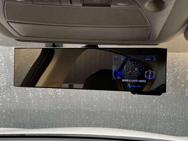 スカイライン ２．０　２００ＧＴ－ｔ　メーカーナビ・フルセグＴＶ・バックカメラ・　ＨＤＤナビ　Ｒカメラ　ワンセグ　アルミホイール　キーレス　クルコン　オートエアコン　ＡＢＳ　インテリキー　アイドリングストップ　盗難防止システム　ＥＴＣ　ＬＥＤヘッド（17枚目）