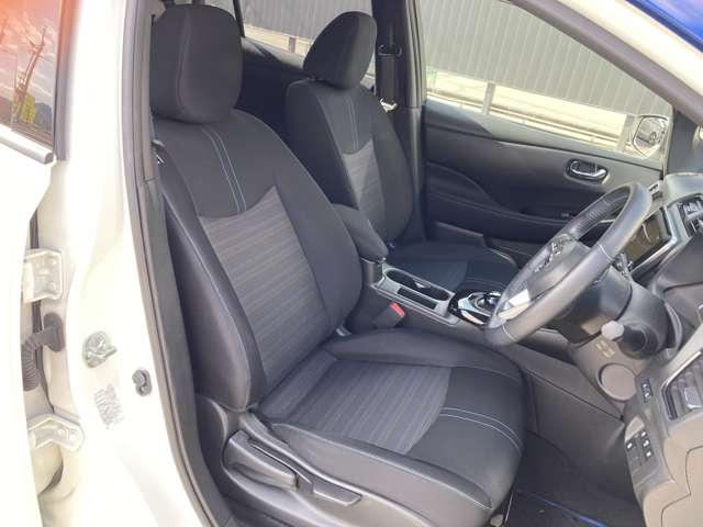 リーフ ｅ＋　Ｘ　メーカーナビ・フルセグＴＶ・ＨＤＭＩ・アラウン　レーンアシスト　オートハイビーム　Ｂカメラ　シートヒーター　クルーズコントロール　ドライブレコーダー　ＬＥＤ　スマートキー　ＥＴＣ　ＡＷ　ＡＢＳ（12枚目）