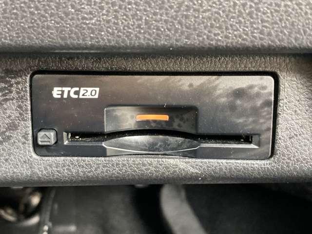 リーフ ｅ＋　Ｘ　メーカーナビ・フルセグＴＶ・ＨＤＭＩ・アラウン　レーンアシスト　オートハイビーム　Ｂカメラ　シートヒーター　クルーズコントロール　ドライブレコーダー　ＬＥＤ　スマートキー　ＥＴＣ　ＡＷ　ＡＢＳ（22枚目）