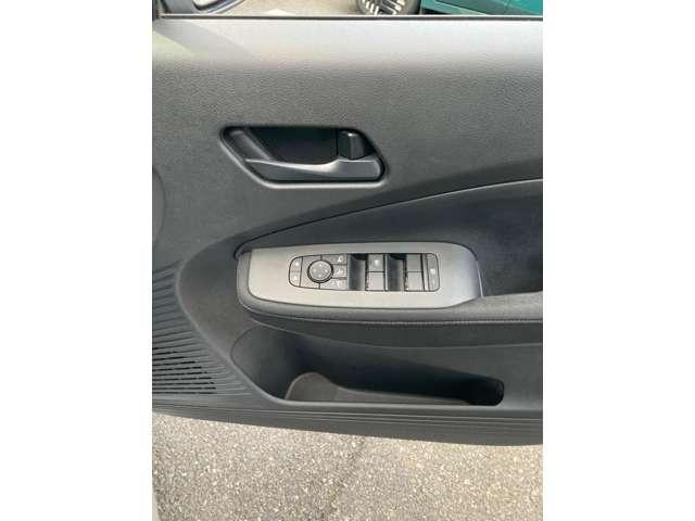 ノート １．２　Ｓ　大画面ナビ・アラウンドビューモニター・前　スマキー　ワンオーナー車　アラウンドモニタ　車線逸脱警報装置　点検記録簿　ドライブレコーダー　ＬＥＤライト　イモビライザー　Ｂカメ　メモリーナビ　ナビＴＶ付き（15枚目）