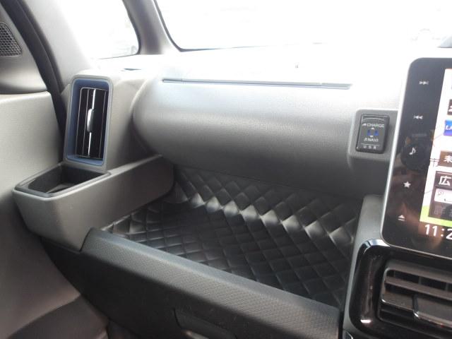 タント セーフティサポート装着車　ナビゲーション　　ドラレコ装着車　ダイハツ　タント　電動スライドドア　カスタムＲＳ　セーフティサポート装着車　ナビゲーション　全方位カメラ　ドラレコ装着車（19枚目）