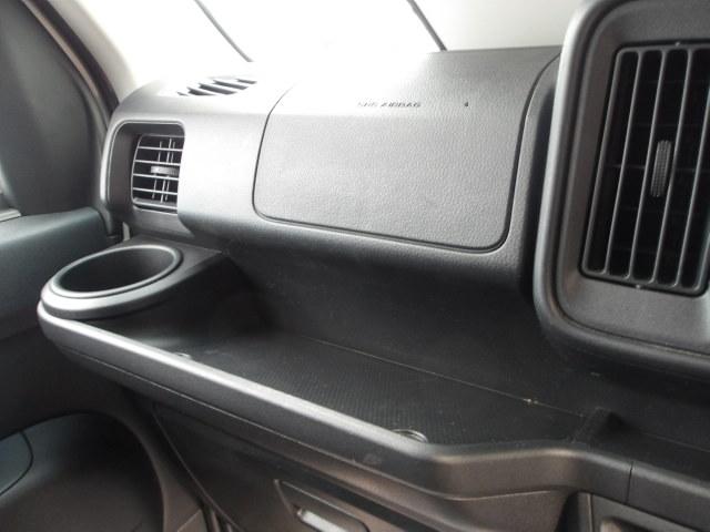 ハイゼットカーゴ セーフティサポート装着車　スライドドア　積み荷の載せれるお車　セーフティサポート装着車　スライドドア　積み荷の載せれるお車　ＣＤプレイヤー装着車　ＡＴ車　ダイハツ　ハイゼットカーゴ　クルーズＳＡ３（11枚目）