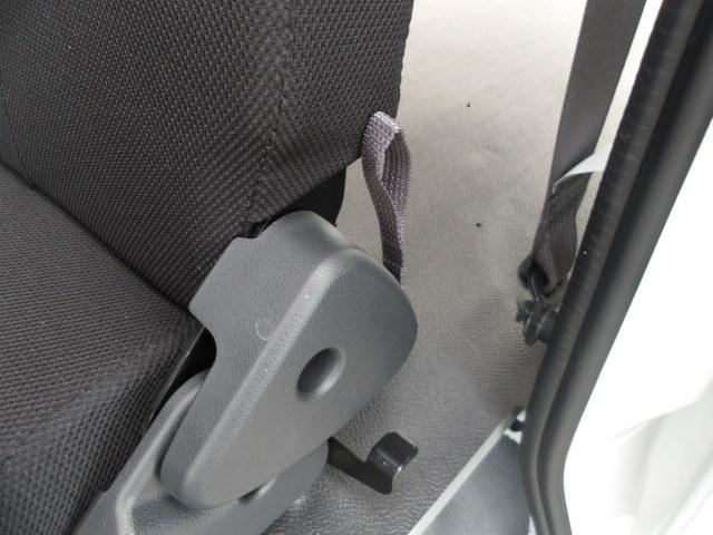 ハイゼットカーゴ セーフティサポート装着車　スライドドア　積み荷の載せれるお車　セーフティサポート装着車　スライドドア　積み荷の載せれるお車　ＣＤプレイヤー装着車　ＡＴ車　ダイハツ　ハイゼットカーゴ　クルーズＳＡ３（22枚目）