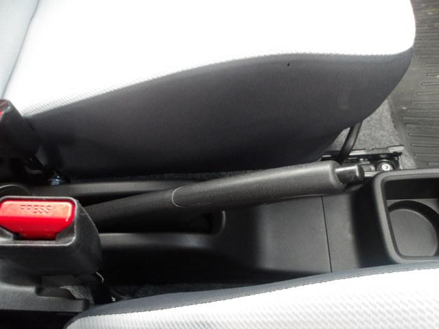 アルト 軽貨物車　アルト　ＶＰ　５ＡＧＳ仕様車　白色　小回りの利く車　軽貨物車　アルト　ＶＰ　５ＡＧＳ仕様車　白色　小回りの利く車　背の低いお車　Ｈ２９年式（12枚目）