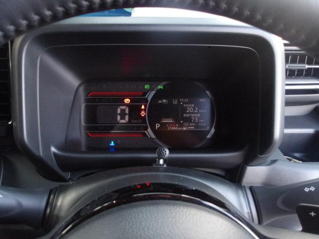 スペーシアギア スズキセーフティサポート装着車　ナビバックカメラ装着車　スペーシアギア　ＸＺターボ　スズキセーフティサポート装着車　軽自動車　電動スライドドア　ナビバックカメラ装着車　ツートンルーフ　ＥＴＣ装着車（8枚目）