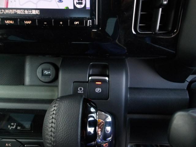 スペーシアギア スズキセーフティサポート装着車　ナビバックカメラ装着車　スペーシアギア　ＸＺターボ　スズキセーフティサポート装着車　軽自動車　電動スライドドア　ナビバックカメラ装着車　ツートンルーフ　ＥＴＣ装着車（15枚目）