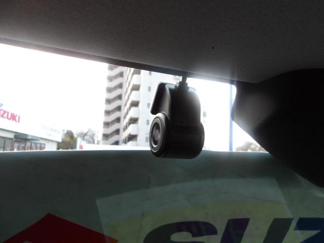 スペーシアギア スズキセーフティサポート装着車　ナビバックカメラ装着車　スペーシアギア　ＸＺターボ　スズキセーフティサポート装着車　軽自動車　電動スライドドア　ナビバックカメラ装着車　ツートンルーフ　ＥＴＣ装着車（22枚目）