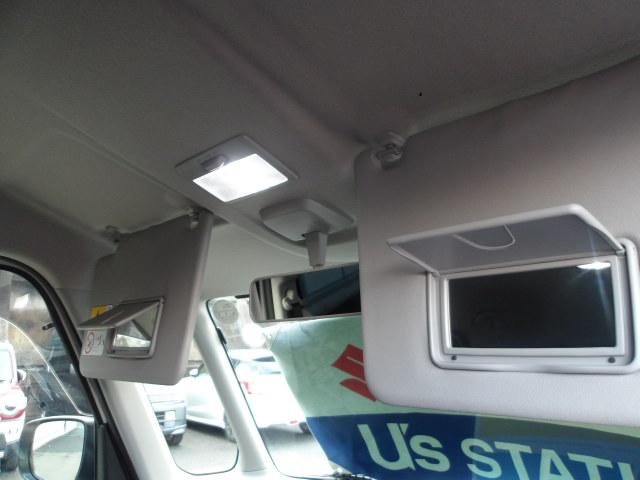 スペーシアギア スズキセーフティサポート装着車　ナビバックカメラ装着車　スペーシアギア　ＸＺターボ　スズキセーフティサポート装着車　軽自動車　電動スライドドア　ナビバックカメラ装着車　ツートンルーフ　ＥＴＣ装着車（28枚目）