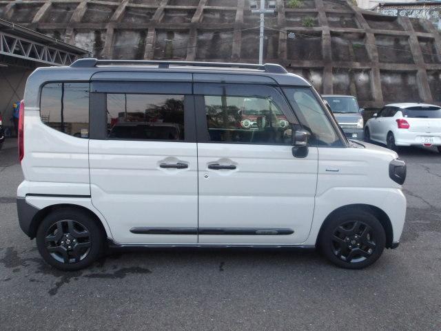スペーシアギア スズキセーフティサポート装着車　ナビバックカメラ装着車　スペーシアギア　ＸＺターボ　スズキセーフティサポート装着車　軽自動車　電動スライドドア　ナビバックカメラ装着車　ツートンルーフ　ＥＴＣ装着車（44枚目）