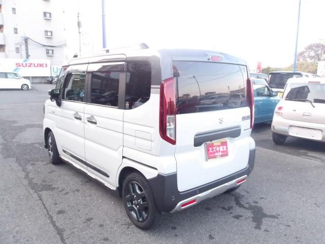 スペーシアギア スズキセーフティサポート装着車　ナビバックカメラ装着車　スペーシアギア　ＸＺターボ　スズキセーフティサポート装着車　軽自動車　電動スライドドア　ナビバックカメラ装着車　ツートンルーフ　ＥＴＣ装着車（47枚目）
