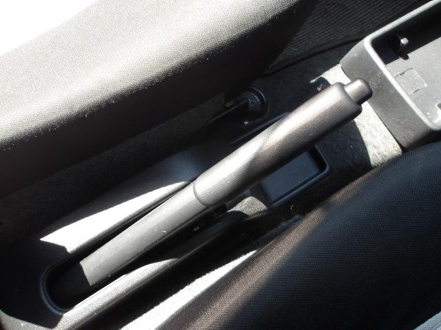 �T�C�h�u���[�L�ł�