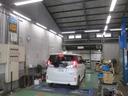 弊社サービス工場です!指定自動車整備工場なので車検整備もできます!