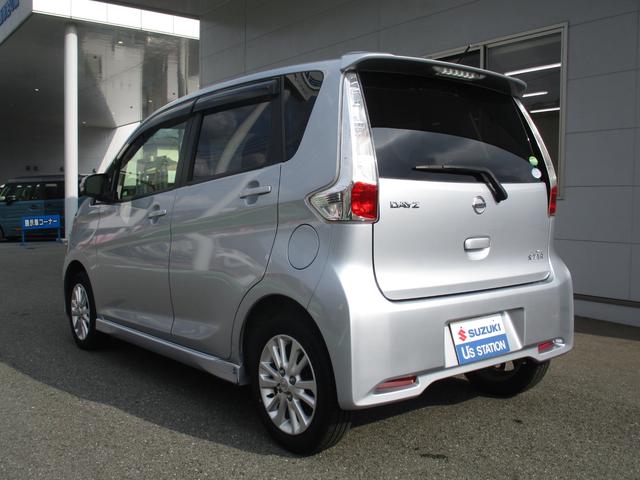 デイズ ハイウェイスターＪ　ＣＤプレーヤ　衝突被害軽減ブレーキ搭載車　衝突被害軽減システム　盗難防止システム　ＣＤプレーヤ　アルミホイール　エアバック　電動ドアミラー（10枚目）