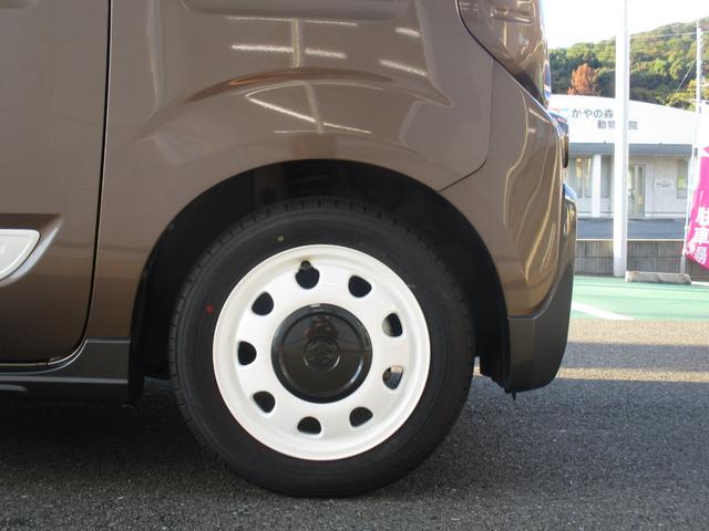 タイヤサイズは１６５／６０Ｒ１５です。