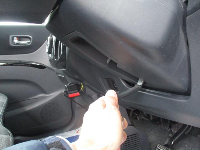 �h���C�o�[�̍œK�ȃn���h���|�W�V�����𒲐��o����`���g�X�e�A�����O�ł��I