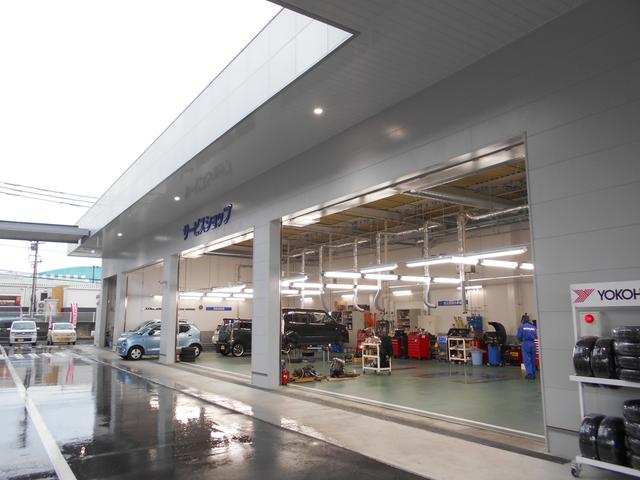 ジムニー ＸＬ　メモリーナビ　プッシュスタート　シートヒーター　オートエアコン　スズキセーフティーサポート　４ＷＤ　衝突被害軽減システム　盗難防止システム　Ｂｌｕｅｔｏｏｔｈ　オートライト（72枚目）