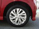 タイヤサイズは155/65R14です。