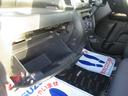 助手席側にはグローブBOXがあるので、車検証入れの保管場所にどうぞ(^0^)