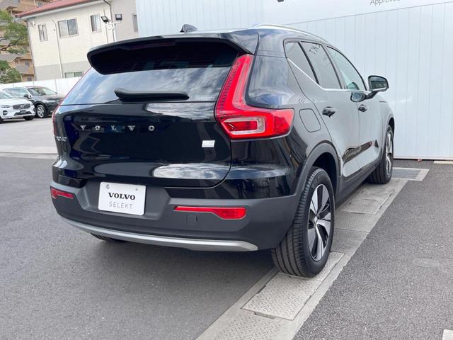 ＸＣ４０ リチャージＰＨＶ　Ｔ５インスクリプシンエクスプレシン　認定中古車　純正９インチナビ　インテリセーフ　３６０°ビューカメラ　パイロットアシスト　アダプティブクルーズ　禁煙車（23枚目）