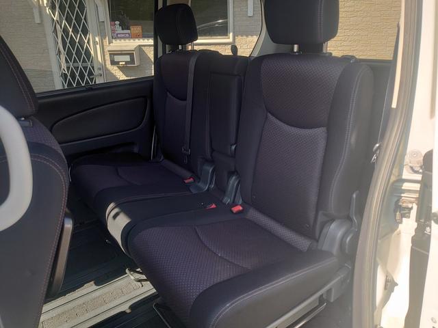 セレナ ハイウェイスター　Ｓ－ハイブリッド（8枚目）