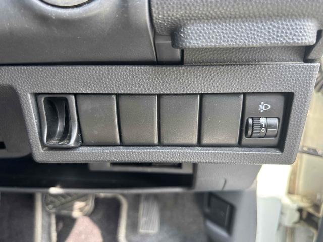 アルトラパン Ｘ　スマートキー　電動格納ミラー　ベンチシート　ＣＶＴ　盗難防止システム　ＡＢＳ　ＣＤ　アルミホイール　衝突安全ボディ　エアコン　パワーステアリング　パワーウィンドウ（6枚目）