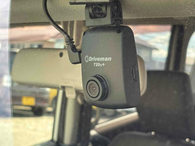 デリカＤ：２ 　ドライブレコーダー　ＥＴＣ　バックカメラ　ナビ　ＴＶ　両側電動スライドドア　オートライト　ＨＩＤ　スマートキー　電動格納ミラー　ウォークスルー　ＣＶＴ　アルミホイール　ＣＤ　ＤＶＤ再生　ＵＳＢ（11枚目）