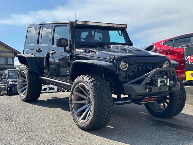ジープ・ラングラーアンリミテッド スポーツ　４ＷＤ　ＥＴＣ　バックカメラ　オートクルーズコントロール　ナビ　ＴＶ　アルミホイール　ＡＴ　盗難防止システム　ＣＤ　ＤＶＤ再生　ＵＳＢ　Ｂｌｕｅｔｏｏｔｈ　ＡＢＳ　ＥＳＣ　エアコン　パワーウィンドウ（23枚目）