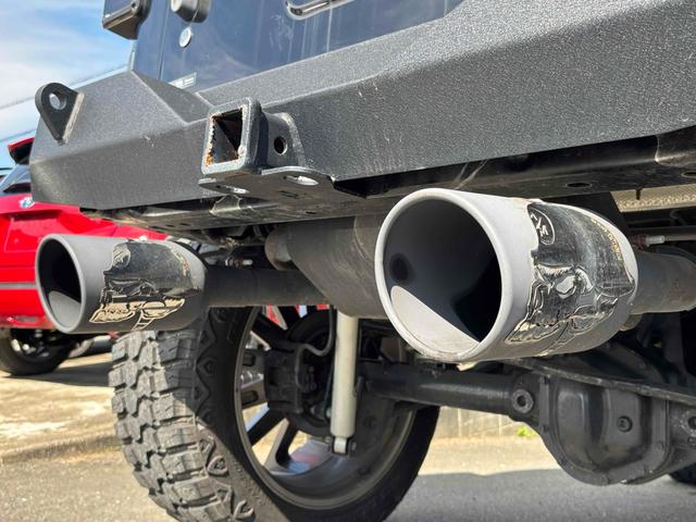 ジープ・ラングラーアンリミテッド スポーツ　４ＷＤ　ＥＴＣ　バックカメラ　オートクルーズコントロール　ナビ　ＴＶ　アルミホイール　ＡＴ　盗難防止システム　ＣＤ　ＤＶＤ再生　ＵＳＢ　Ｂｌｕｅｔｏｏｔｈ　ＡＢＳ　ＥＳＣ　エアコン　パワーウィンドウ（38枚目）
