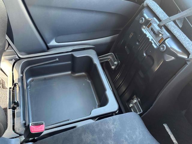 パレットＳＷ ＸＳ　ワンオーナー　両側スライド・片側電動　オートライト　ＨＩＤ　スマートキー　電動格納ミラー　ベンチシート　ＣＶＴ　盗難防止システム　ＡＢＳ　ＵＳＢ　アルミホイール　衝突安全ボディ　エアコン（52枚目）