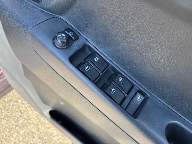 ムーヴコンテ カスタム　Ｘ　ＥＴＣ　ナビ　ＴＶ　ＨＩＤ　スマートキー　アイドリングストップ　電動格納ミラー　ベンチシート　ＣＶＴ　盗難防止システム　ＡＢＳ　ＣＤ　衝突安全ボディ　エアコン　パワーステアリング　パワーウィンドウ（36枚目）