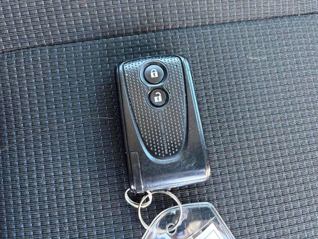ムーヴコンテ カスタム　Ｘ　ＥＴＣ　ナビ　ＴＶ　ＨＩＤ　スマートキー　アイドリングストップ　電動格納ミラー　ベンチシート　ＣＶＴ　盗難防止システム　ＡＢＳ　ＣＤ　衝突安全ボディ　エアコン　パワーステアリング　パワーウィンドウ（38枚目）