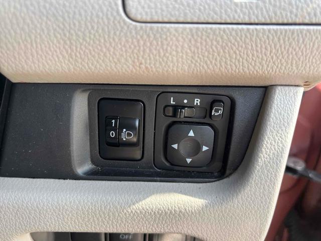 ｅＫワゴン Ｇ　バックカメラ　スマートキー　アイドリングストップ　電動格納ミラー　ベンチシート　ＣＶＴ　盗難防止システム　ＡＢＳ　ＣＤ　ミュージックプレイヤー接続可　アルミホイール　衝突安全ボディ　エアコン（8枚目）