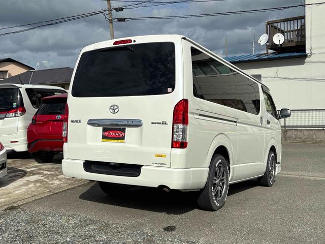 ハイエースバン ロングスーパーＧＬ　ドライブレコーダー　ＥＴＣ　バックカメラ　ナビ　ＴＶ　両側スライドドア　オートライト　スマートキー　電動格納ミラー　ＡＴ　アルミホイール　ＣＤ　ＤＶＤ再生　ＵＳＢ　Ｂｌｕｅｔｏｏｔｈ　エアコン（23枚目）