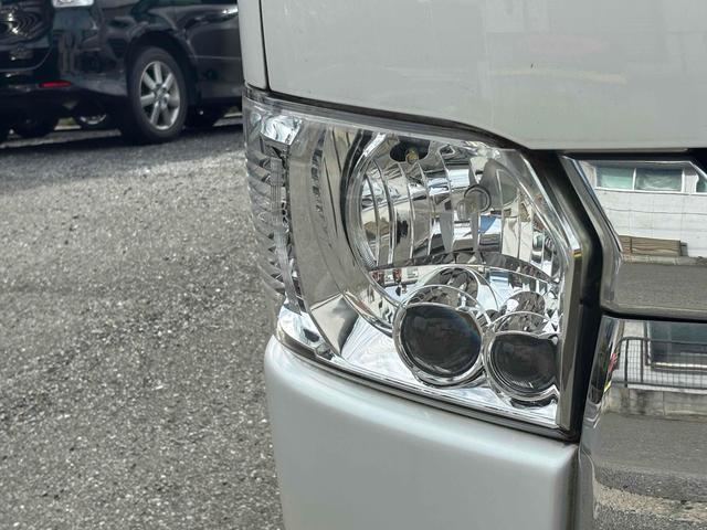 ハイエースバン ロングスーパーＧＬ　ドライブレコーダー　ＥＴＣ　バックカメラ　ナビ　ＴＶ　両側スライドドア　オートライト　スマートキー　電動格納ミラー　ＡＴ　アルミホイール　ＣＤ　ＤＶＤ再生　ＵＳＢ　Ｂｌｕｅｔｏｏｔｈ　エアコン（25枚目）