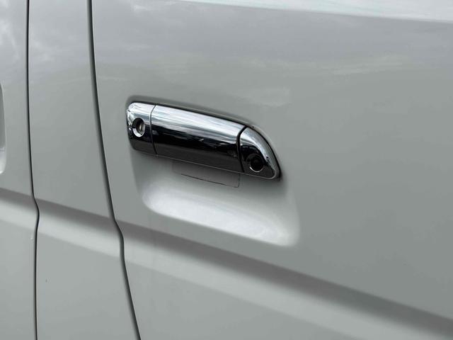 ハイエースバン ロングスーパーＧＬ　ドライブレコーダー　ＥＴＣ　バックカメラ　ナビ　ＴＶ　両側スライドドア　オートライト　スマートキー　電動格納ミラー　ＡＴ　アルミホイール　ＣＤ　ＤＶＤ再生　ＵＳＢ　Ｂｌｕｅｔｏｏｔｈ　エアコン（33枚目）