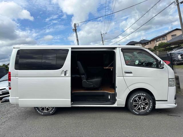 ハイエースバン ロングスーパーＧＬ　ドライブレコーダー　ＥＴＣ　バックカメラ　ナビ　ＴＶ　両側スライドドア　オートライト　スマートキー　電動格納ミラー　ＡＴ　アルミホイール　ＣＤ　ＤＶＤ再生　ＵＳＢ　Ｂｌｕｅｔｏｏｔｈ　エアコン（43枚目）