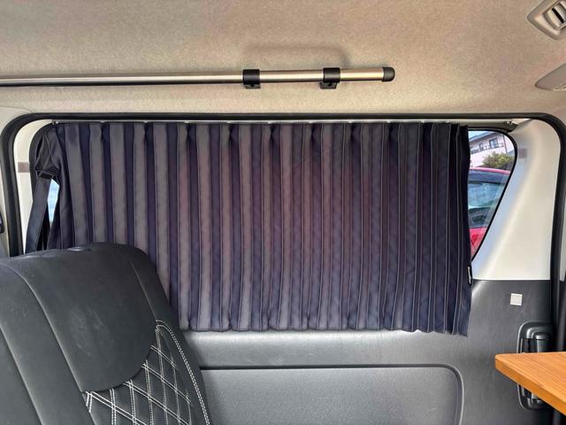 ハイエースバン ロングスーパーＧＬ　ドライブレコーダー　ＥＴＣ　バックカメラ　ナビ　ＴＶ　両側スライドドア　オートライト　スマートキー　電動格納ミラー　ＡＴ　アルミホイール　ＣＤ　ＤＶＤ再生　ＵＳＢ　Ｂｌｕｅｔｏｏｔｈ　エアコン（45枚目）